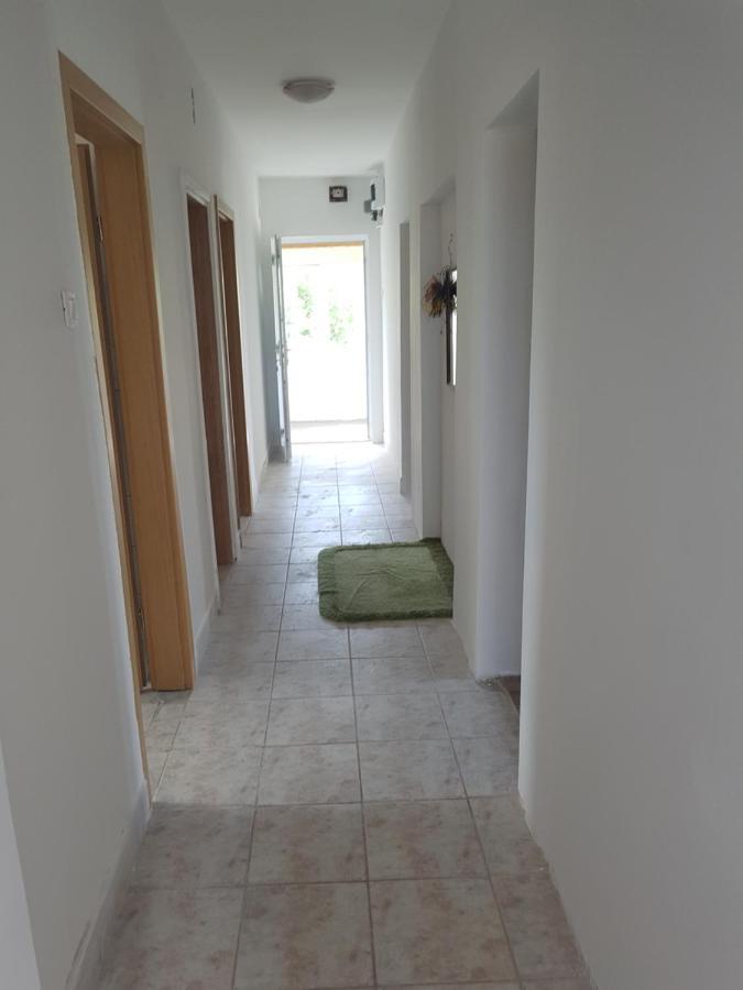 Apartman Meg Apartment Malinska Bagian luar foto